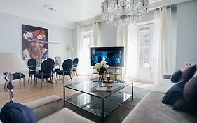 Apartamento de 220 m² en Distrito Salamanca, con 4 habitación(es) y 3 baño(s) privado(s)